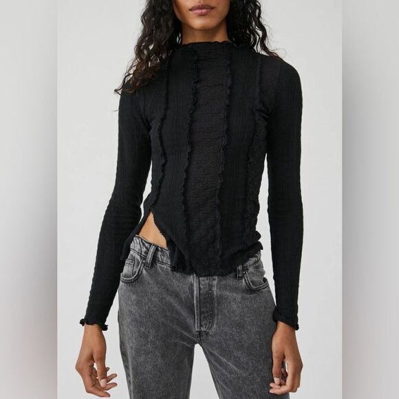 NWT FREE PEOPLE Sz S LULA PIECED SEAMED TOP IN BLACK - Picture 1 of 5